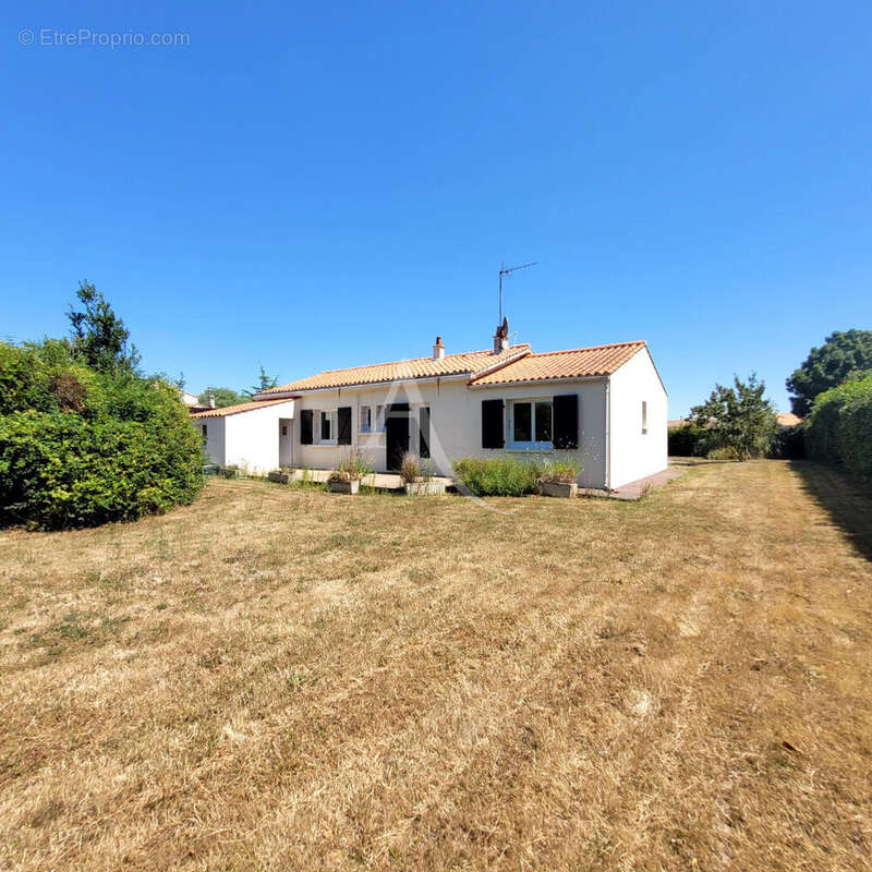 Maison Angles 4 pièce(s) - photo 13