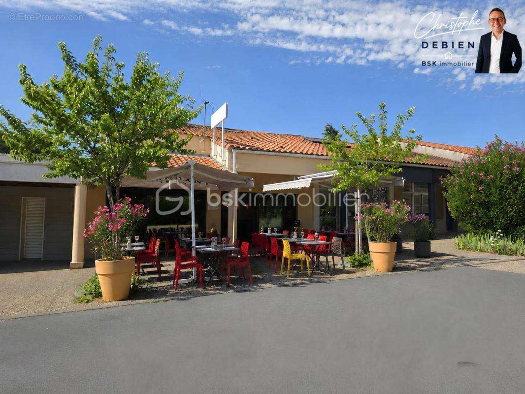 Fonds de commerce – restaurant pizzeria avec licence iv – affaire clé en main – 125 000 € fai - photo 2