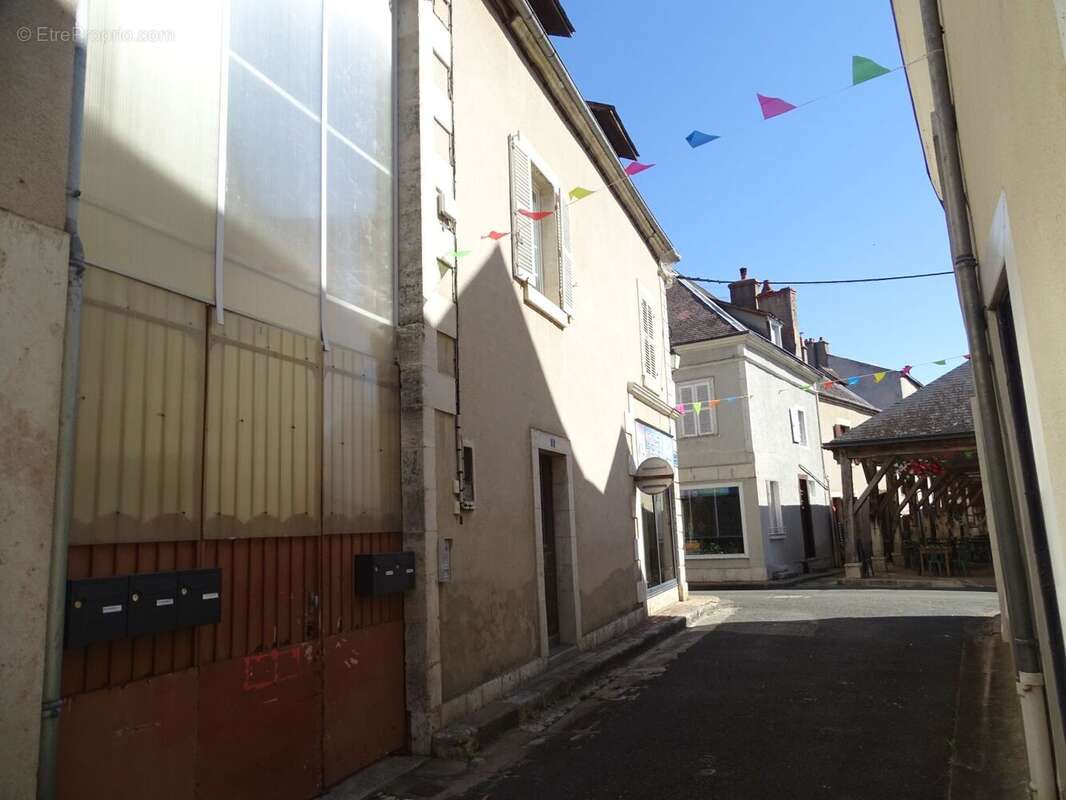 Appartement à LIGNIERES