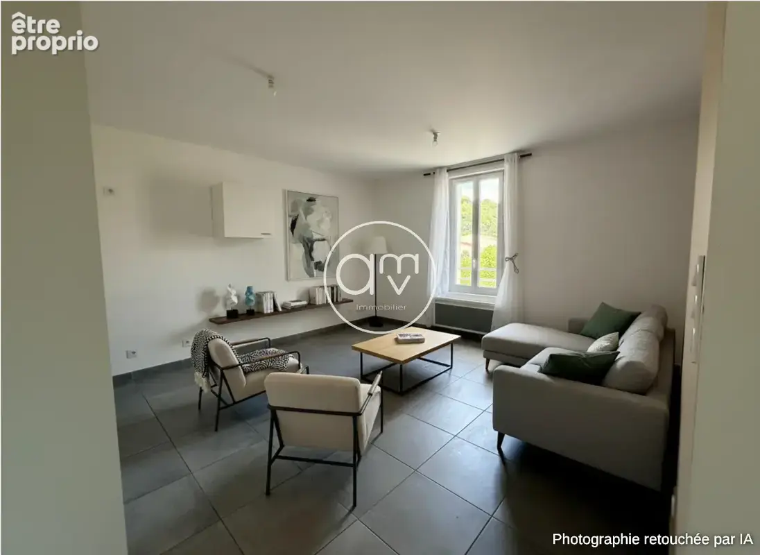 Appartement T3 rénové - Centre ville - photo 5