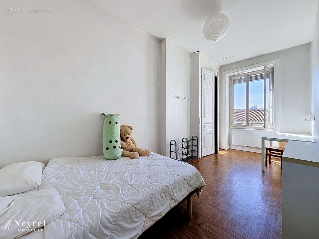 Appartement à LYON-7E