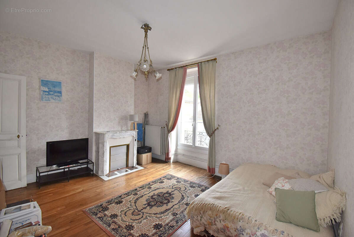 Maison de caractère de 7 pièces - photo 7