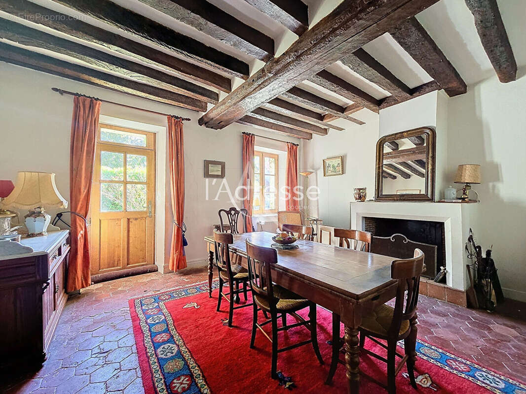 Maison à COULOMMIERS