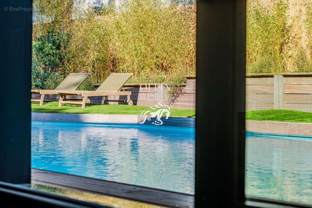 Maison à LE BOUSCAT