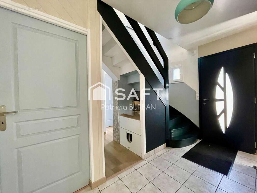 Photo 2 - Maison à QUESTEMBERT