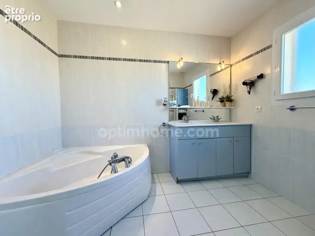 Villa 5 pièces avec piscine – Quartier très recherché de Port Camargue - photo 11