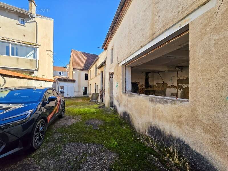Appartement à LAPALISSE