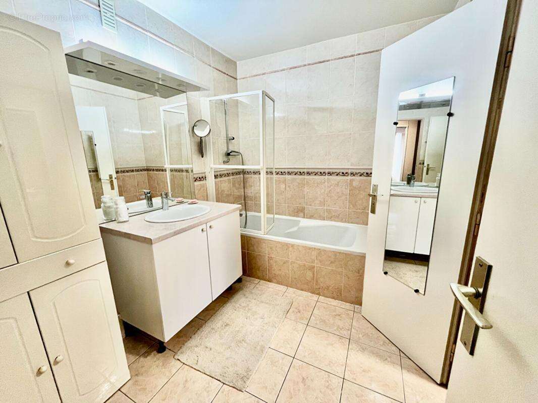 Appartement à VERSAILLES