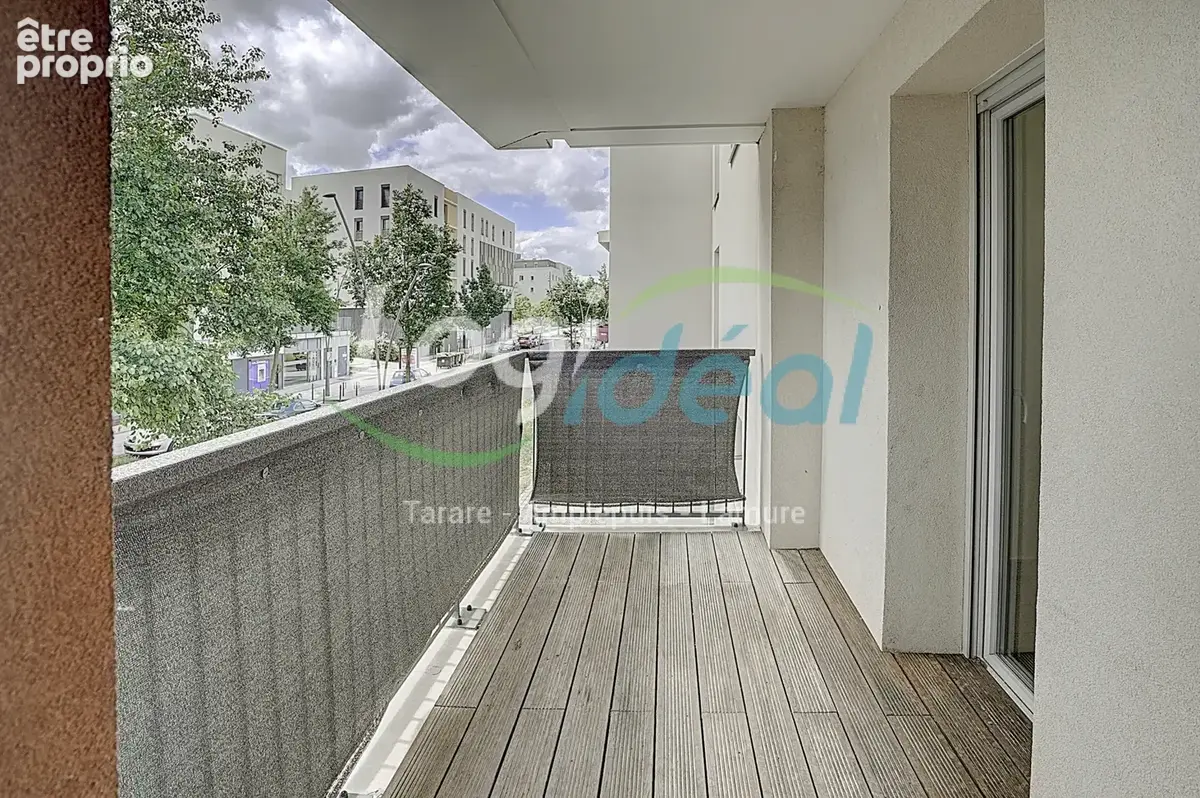 Appartement à SATHONAY-CAMP