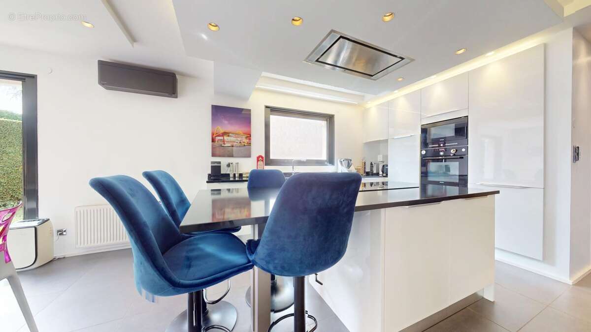 Maison à LYON-5E
