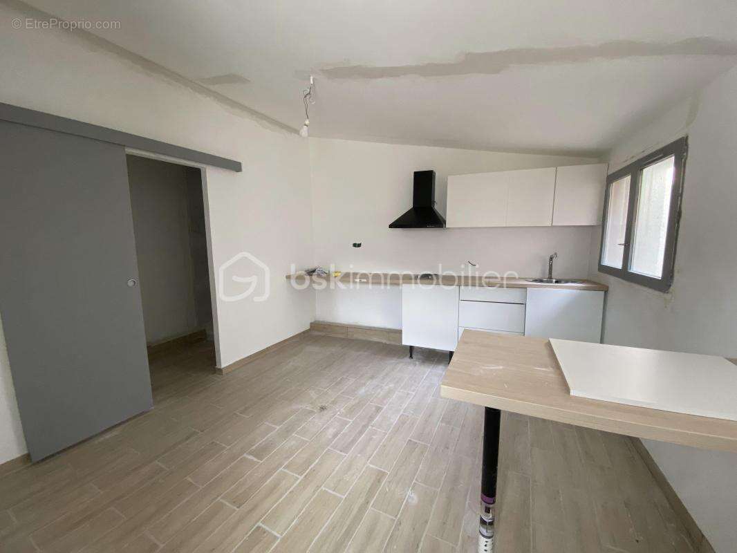 Appartement à APT