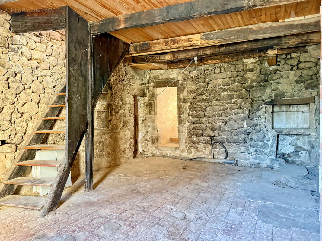 Maison à CHAZEAUX