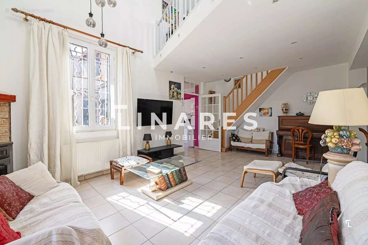 Maison à MARSEILLE-8E