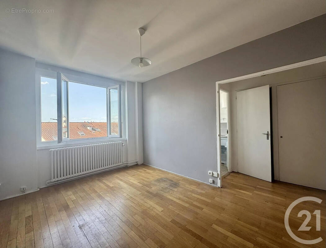 Appartement à VILLEURBANNE