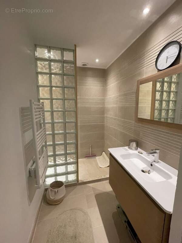 Appartement 97 m² à Perigueux  - photo 7