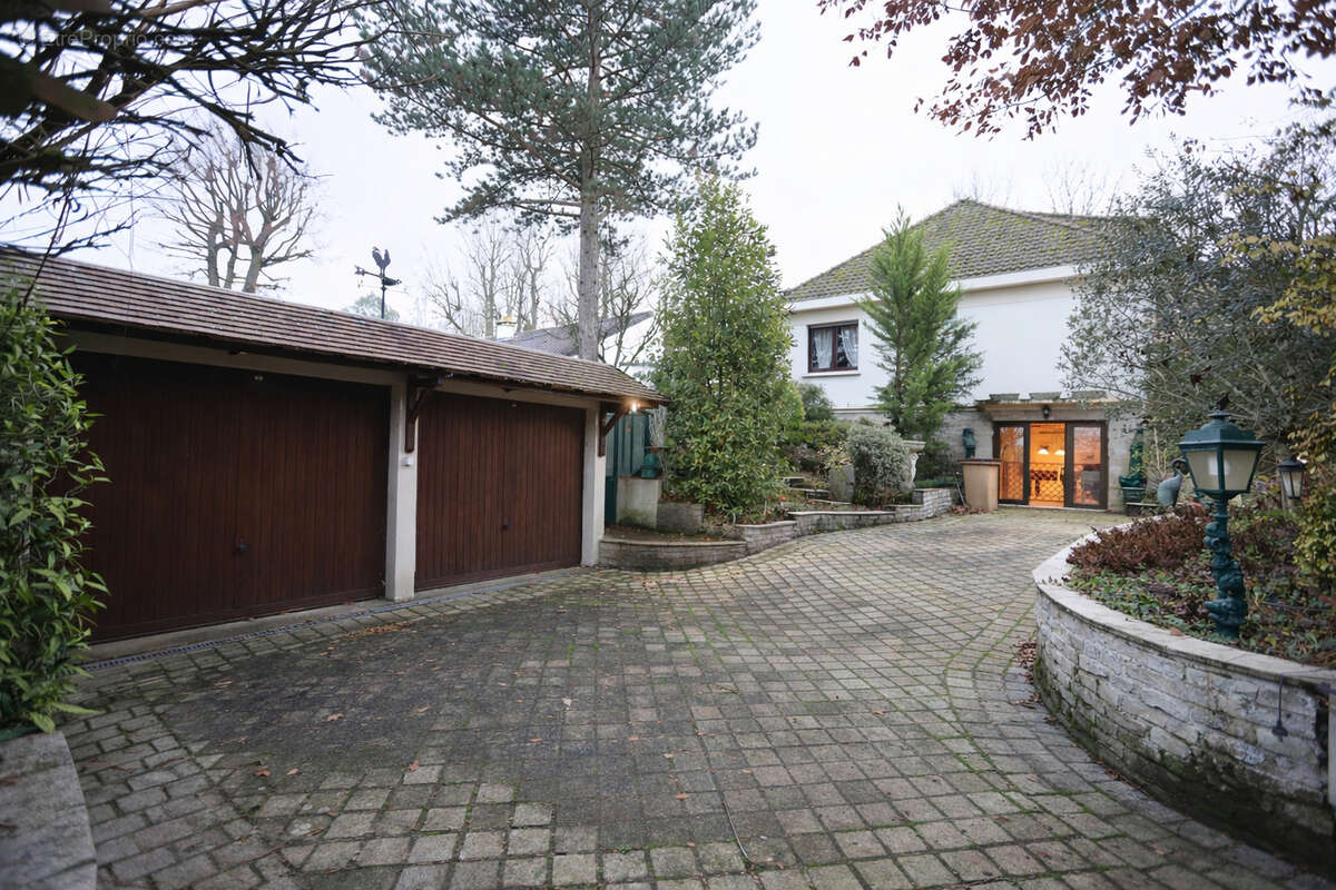 Maison à SAINT-GERMAIN-DE-LA-GRANGE