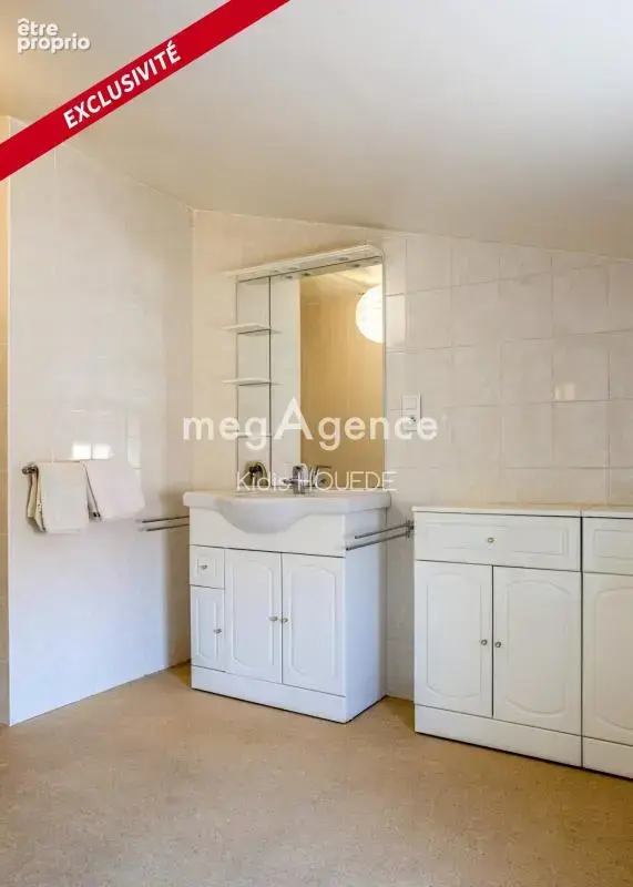 Spacieuse maison dans un cadre paisible - photo 11