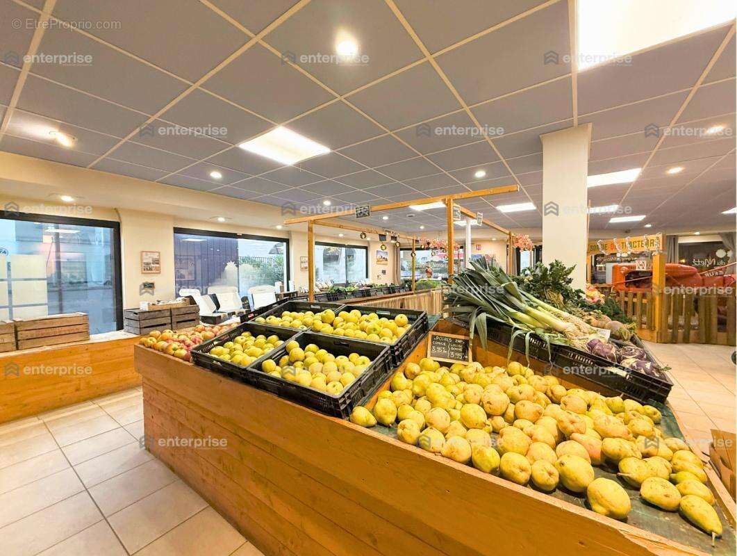 Commerce à COMPIEGNE