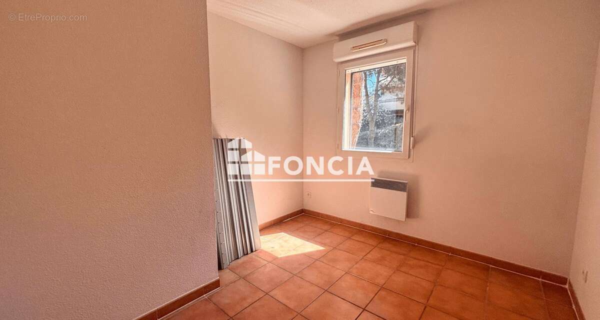 Béziers – Rez-de-jardin T3 de 54m² avec jardin privatif de 70m² et parking en résidence sécurisée - photo 10
