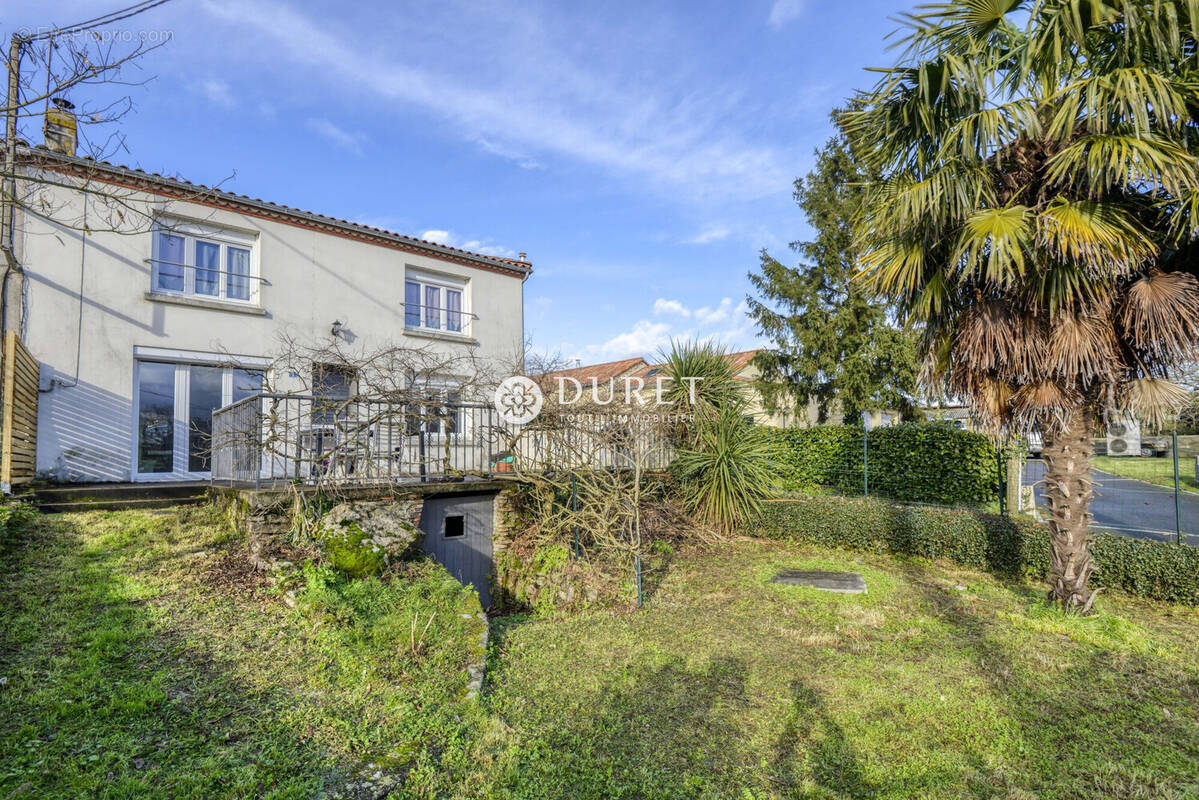 Maison à BOUSSAY