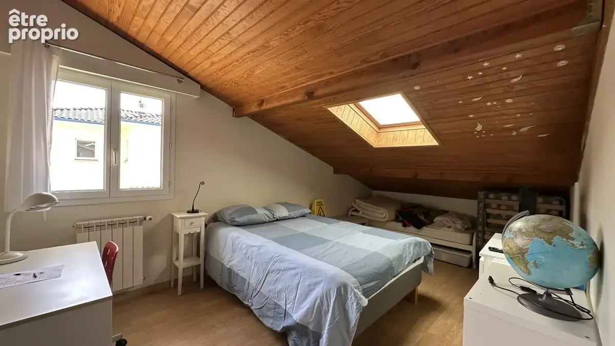 GOLF ET CENTRE VILLE VILLA A PIED POUR CETTE VILLA DE 6 Pièces de 150 m2 sur une parcelle de 800 m2 avec piscine - photo 17