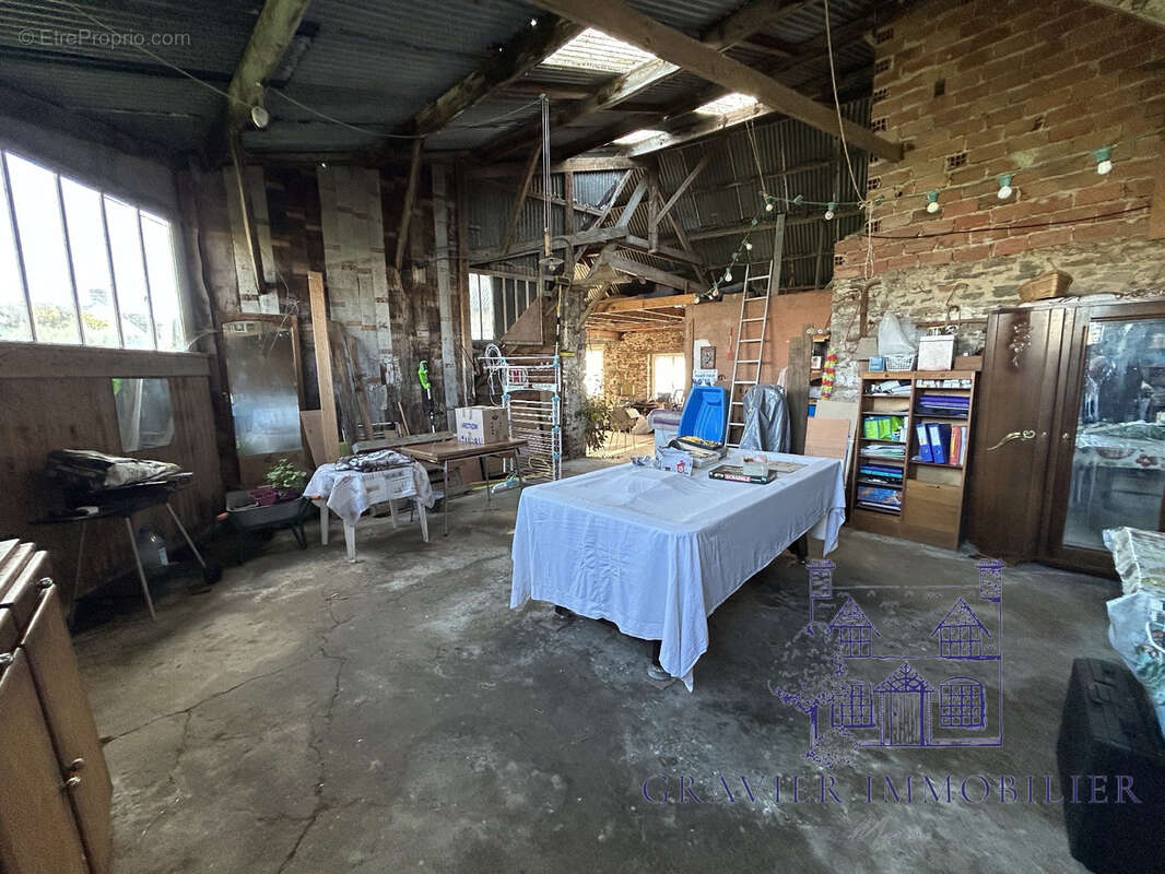 Maison à SAINT-GERMAIN-SUR-AY