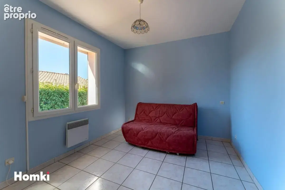 Maison/Villa T4 de 86 m² à Saint-Gilles 30800 - photo 9