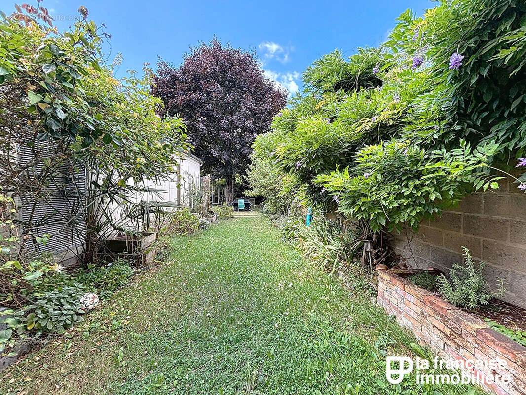 Appartement T6 avec jardin privatif - Rue de Fougères - photo 7