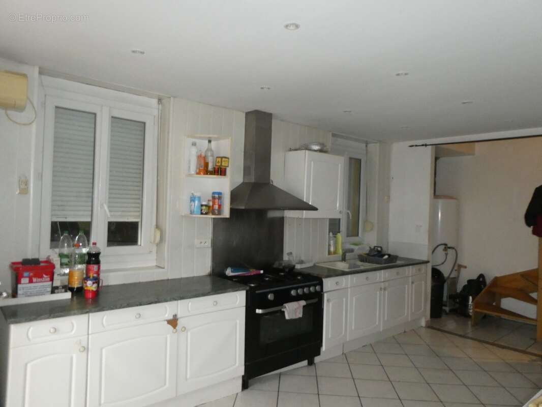 DEYVILLERS (88) à vendre charmante fermette T5 de 114m²  louée avec 150m² de  terrain - idéal investisseur - photo 8