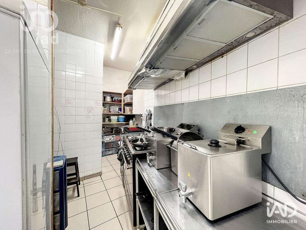 Photo 8 - Commerce à CHATEAU-RENARD