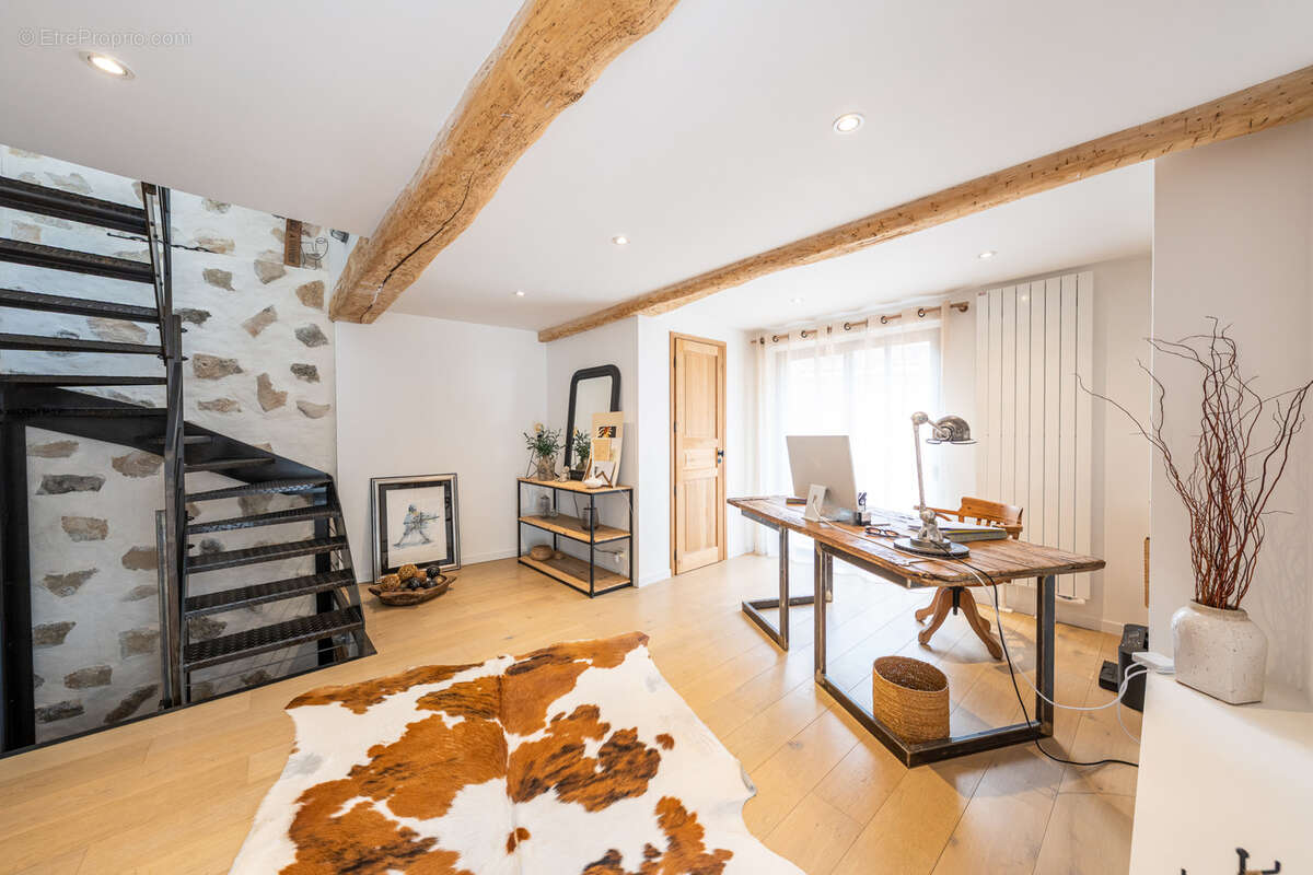 Maison à VILLENEUVE-LOUBET