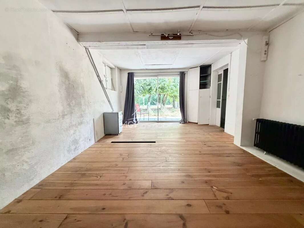 Maison Alès proche commodités sur 898m² de terrain - photo 7