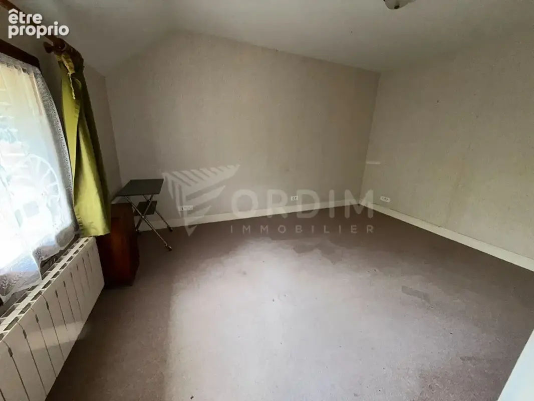 Ensemble immobilier de deux maisons sur terrain de 502 m²  à Treigny - photo 7