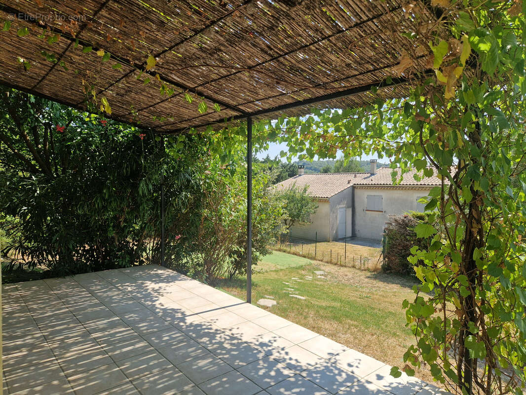 Villa idéalement située - photo 8