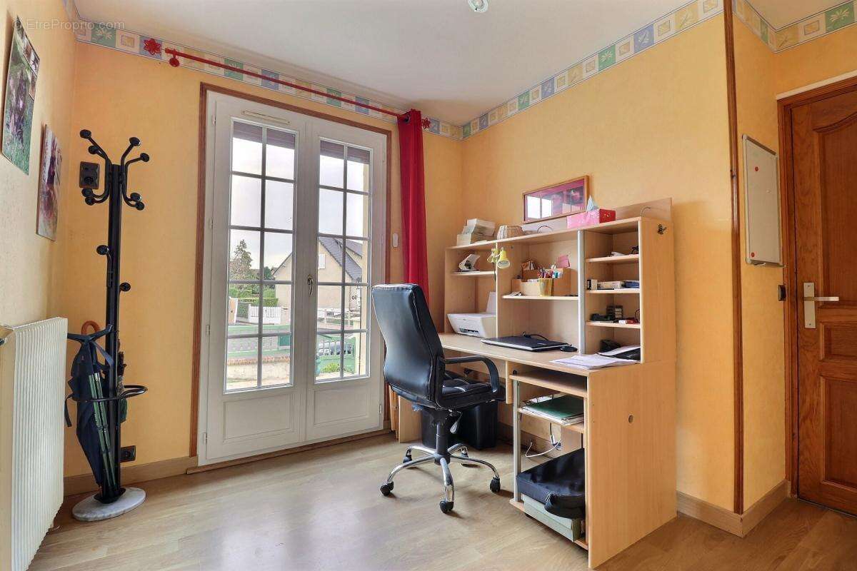 Maison à MANTES-LA-VILLE