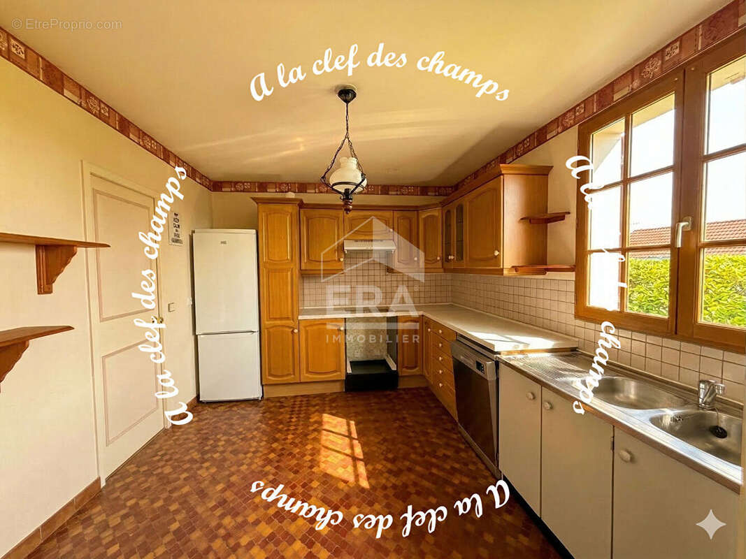 Maison à GIF-SUR-YVETTE