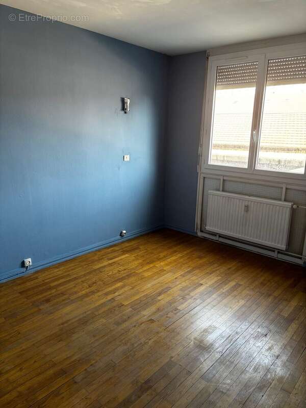Appartement 73 m² à Saint-Etienne  - photo 6
