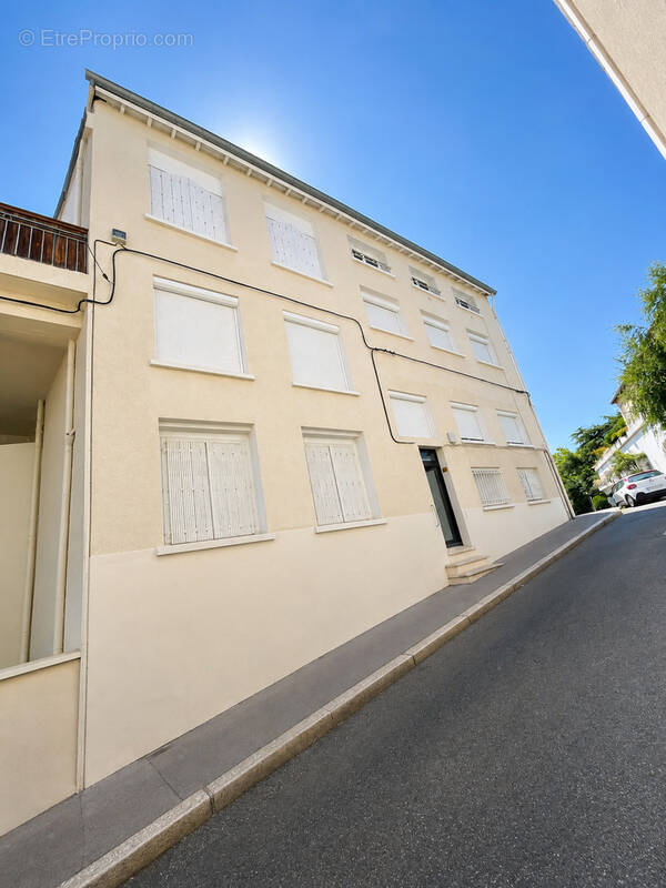 Appartement à SAINT-ETIENNE