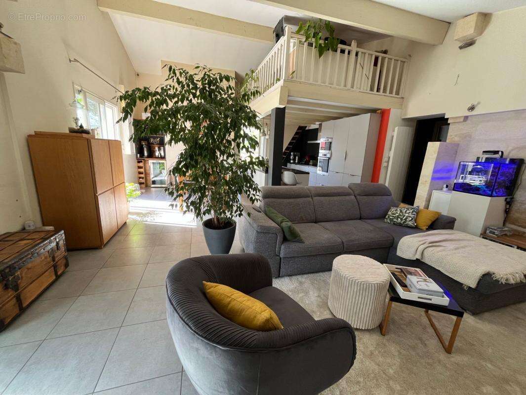 Maison à SAINT-LOUBES