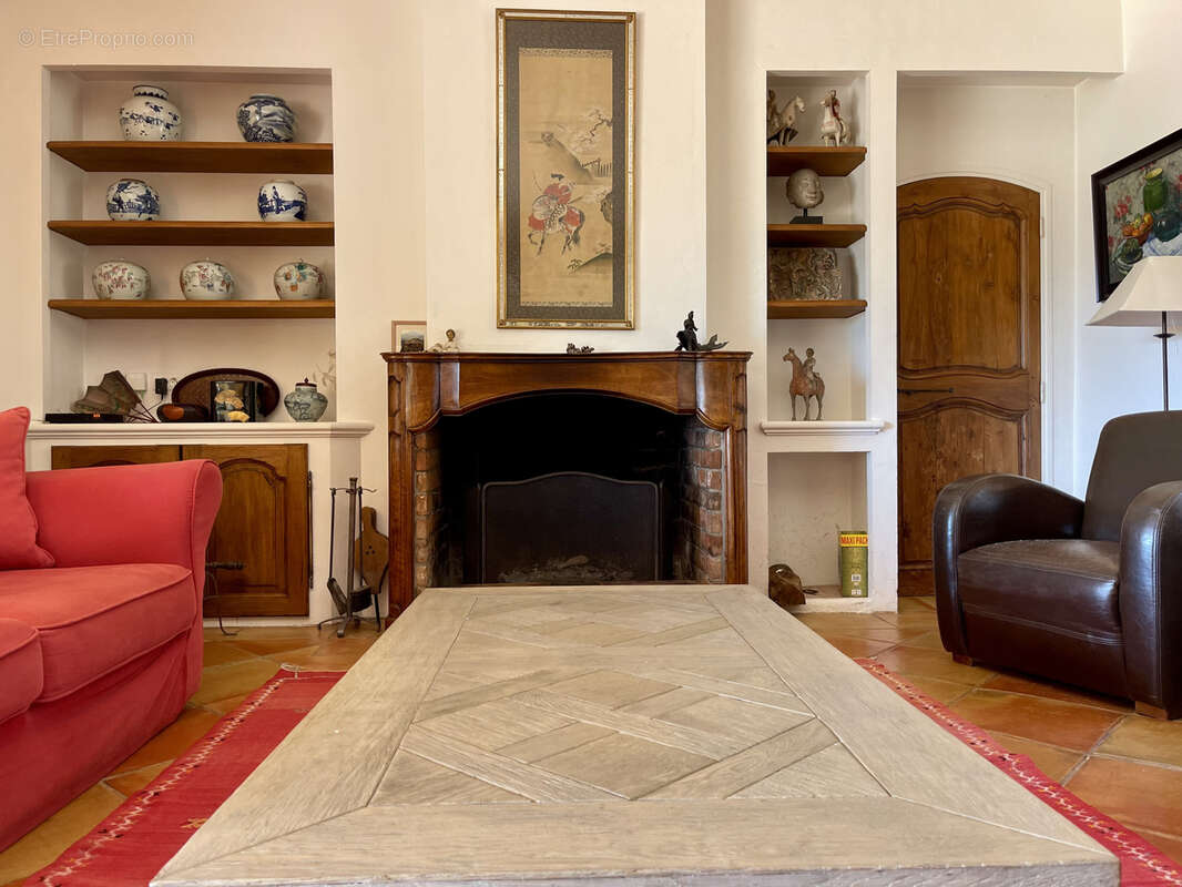 Maison à PLAN-DE-LA-TOUR