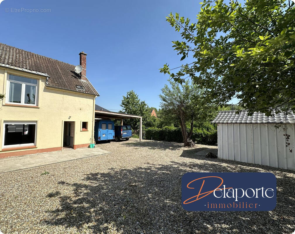 Maison à HANGEST-SUR-SOMME