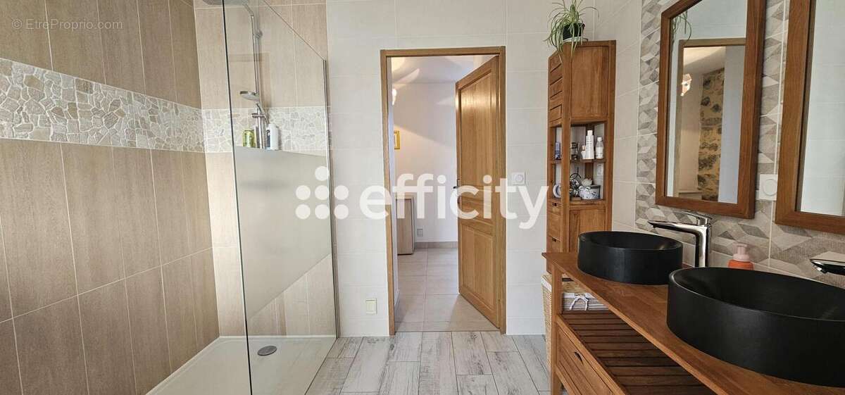 Maison 279 m² à Reffannes  - photo 12