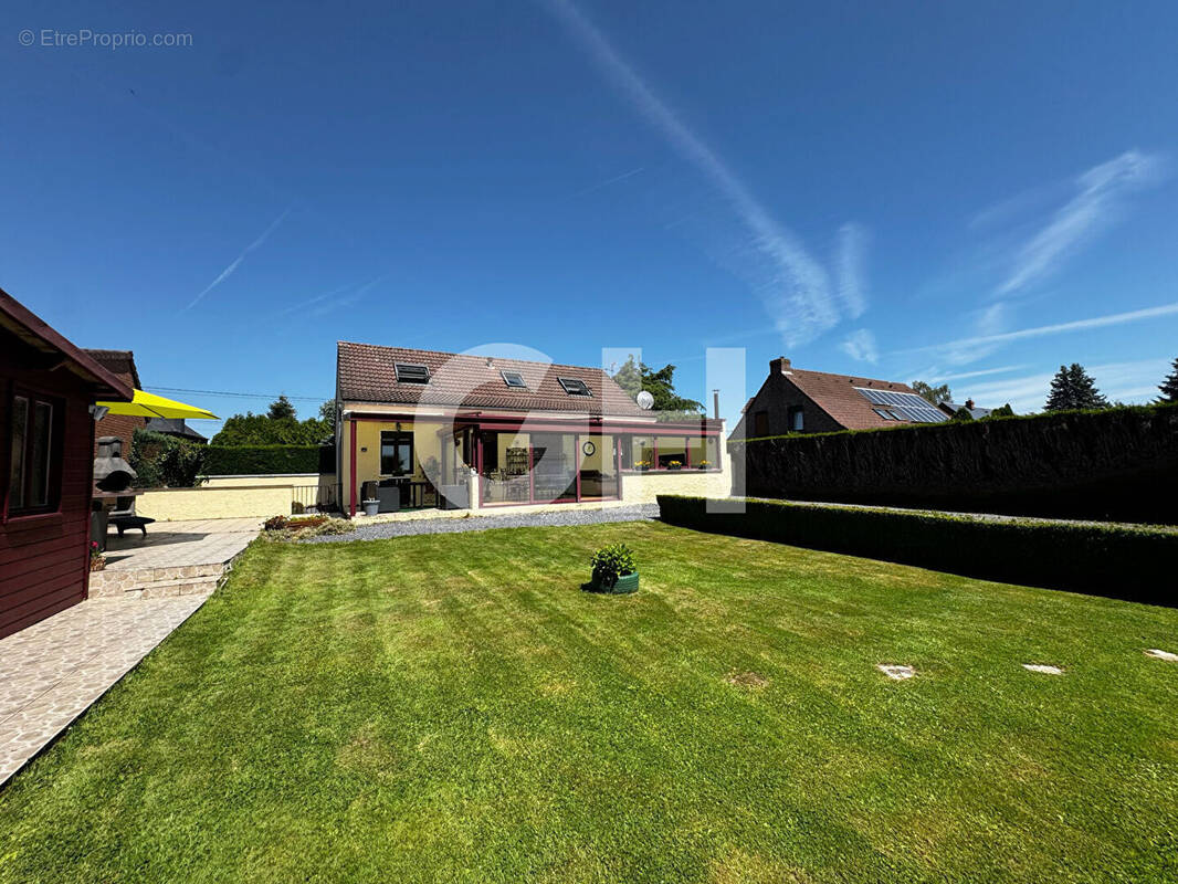 Maison à MAIRIEUX