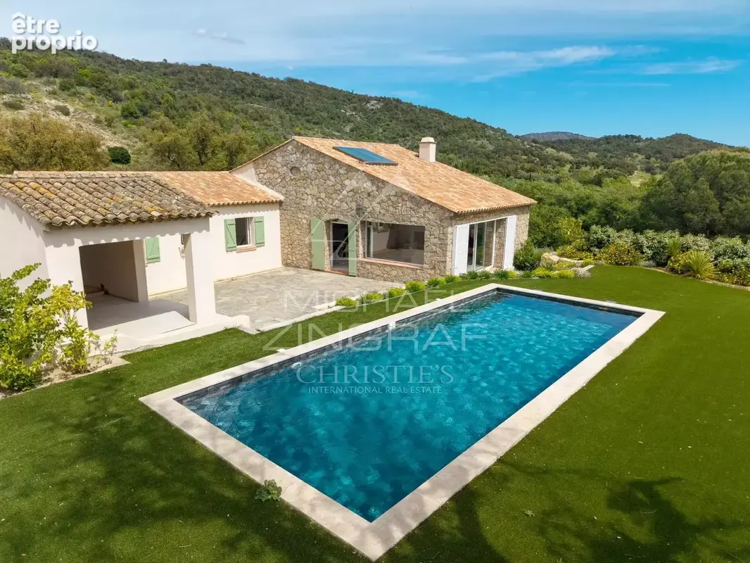 Photo Maison à Plan-De-La-Tour au prix de 1 270 000€