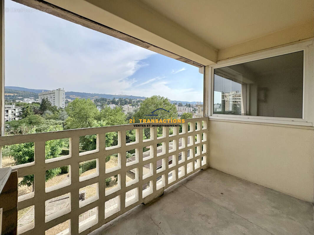 Appartement 55 m² à Saint-Etienne  - photo 6