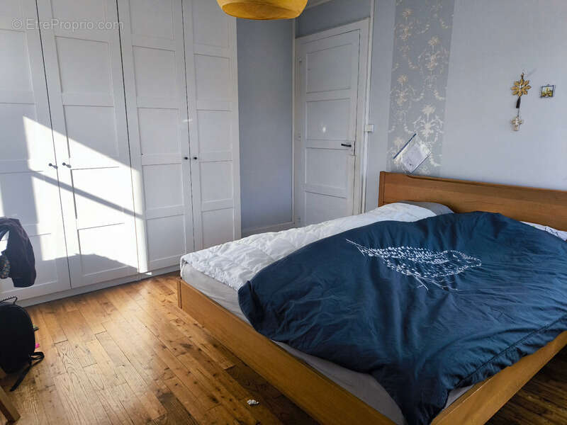 Maison à SABLE-SUR-SARTHE