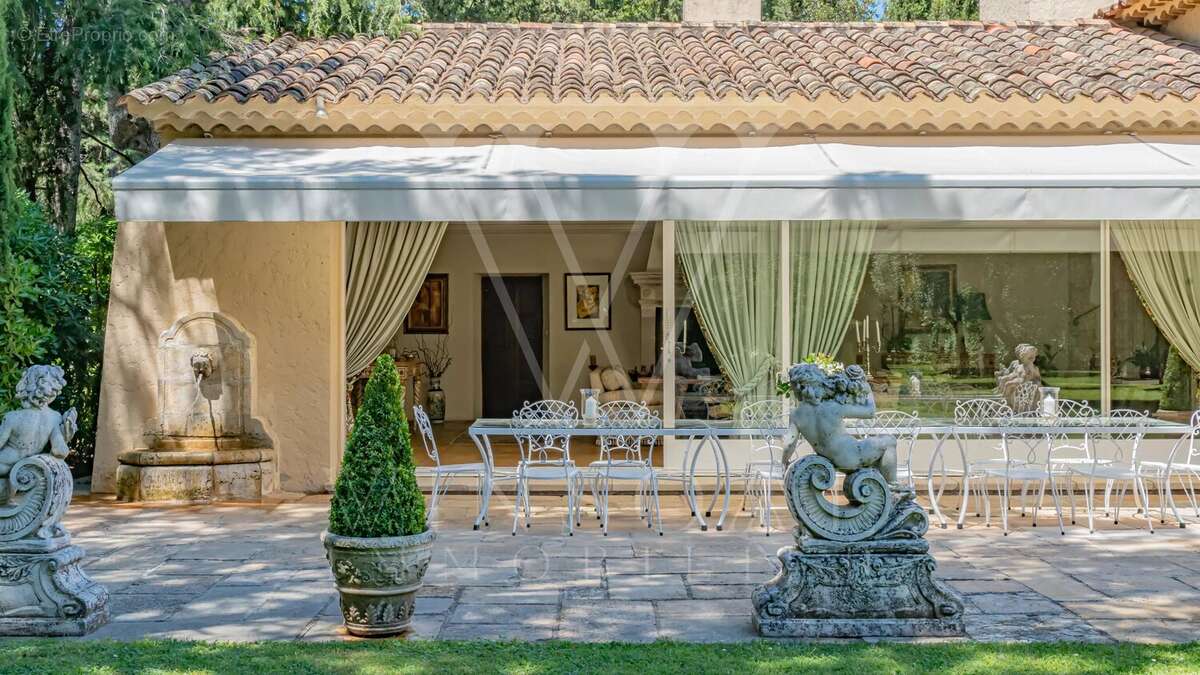 Maison à AURIBEAU-SUR-SIAGNE