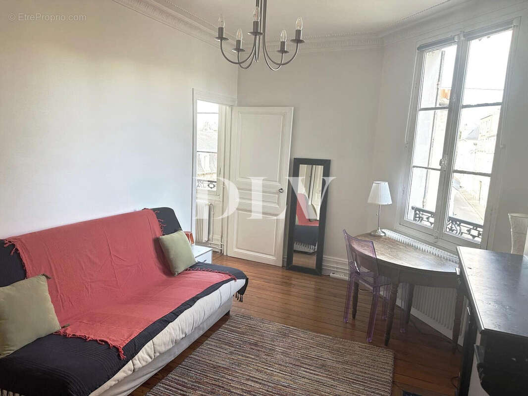 Appartement à FONTAINEBLEAU