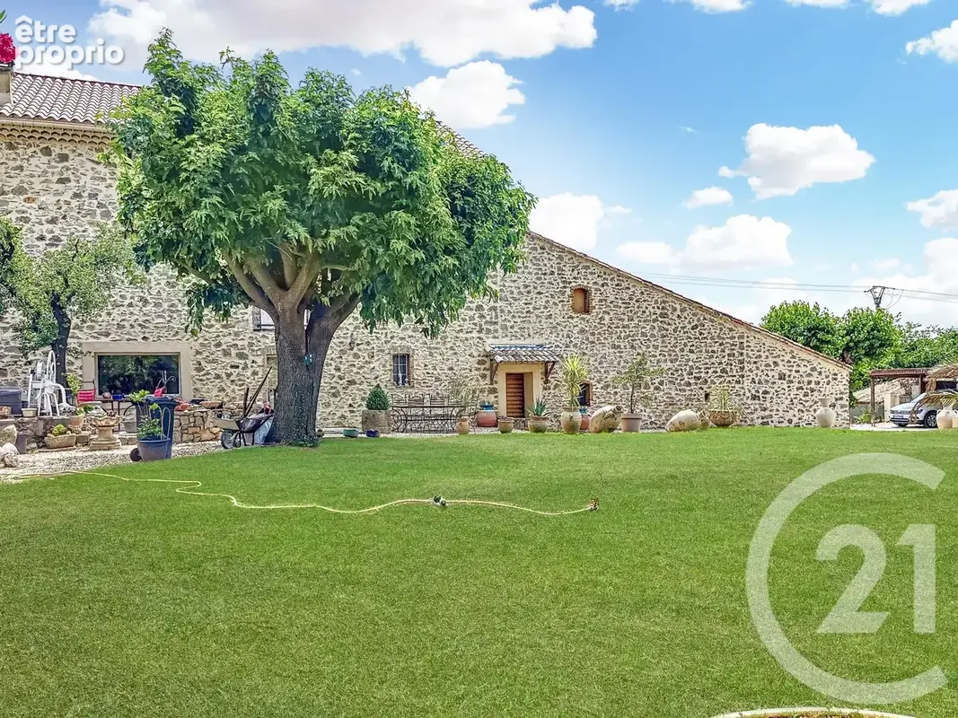 Photo Maison à Connaux au prix de 672 000€