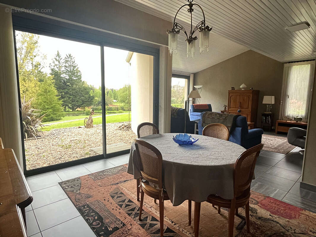 Maison à CELLES-SUR-BELLE